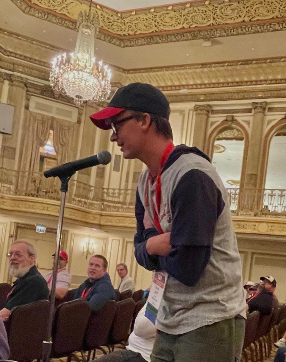Daniel Dorff at the microphone at the SABR convention